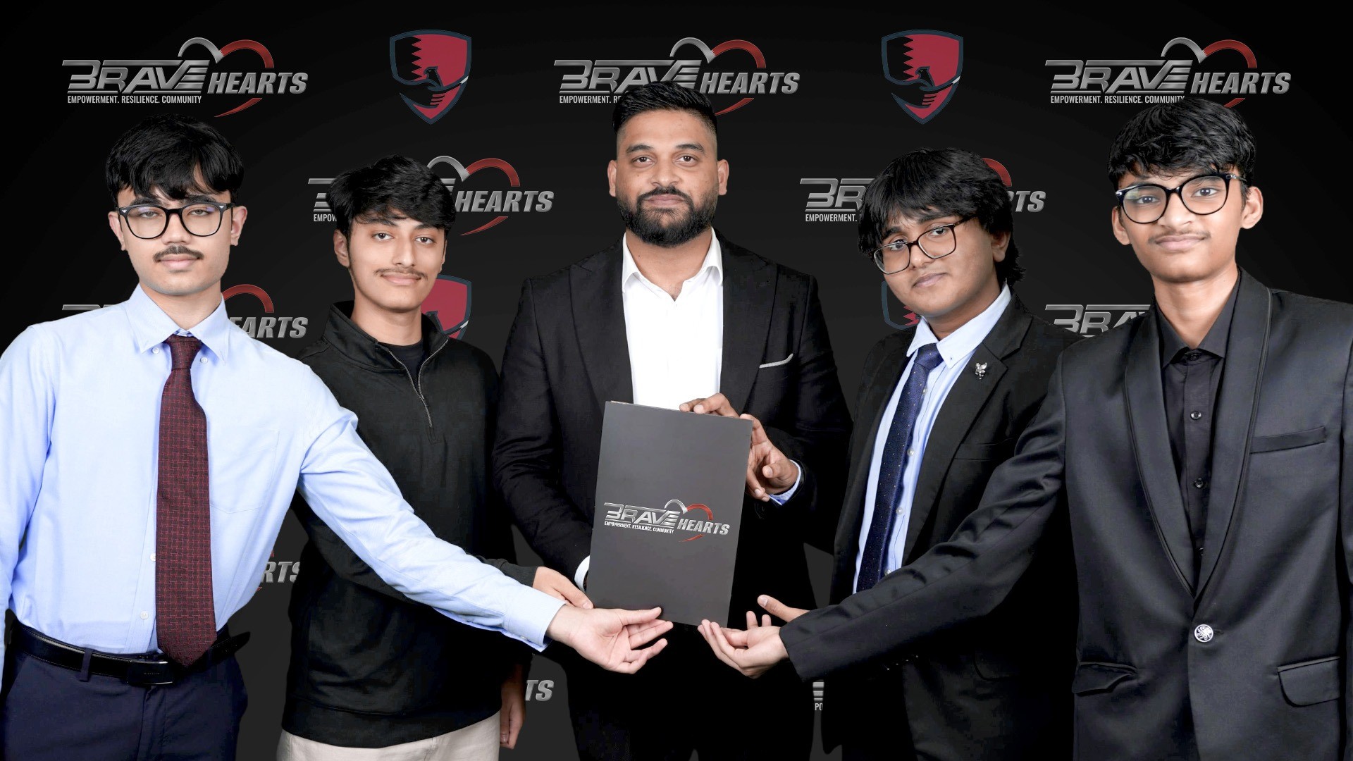BRAVE Hearts Director Jabran Zakariya and Dira Bahrain founders announce a partnership to strengthen community safety and digital crisis response in Bahrain.